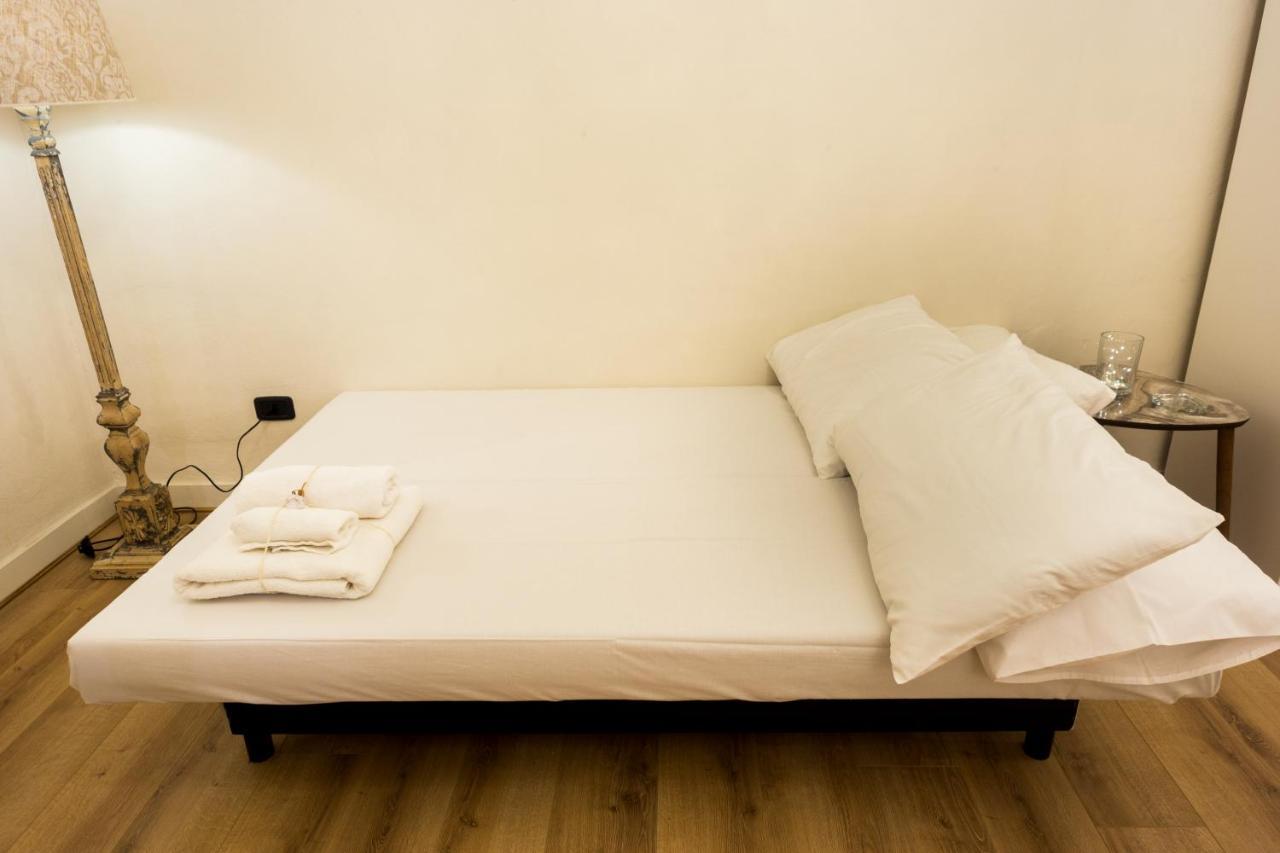 Residenza Sforza Apartment 1 Napoli Esterno foto