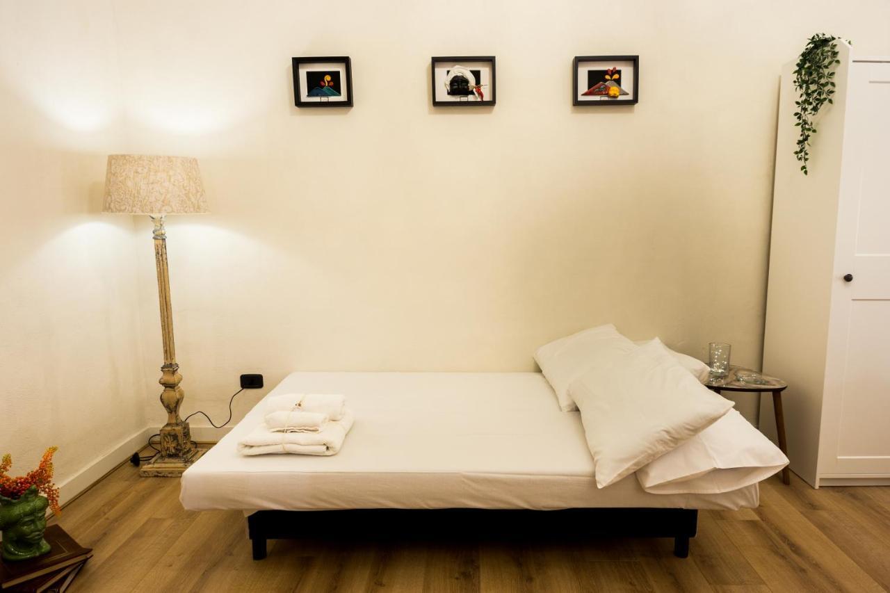 Residenza Sforza Apartment 1 Napoli Esterno foto