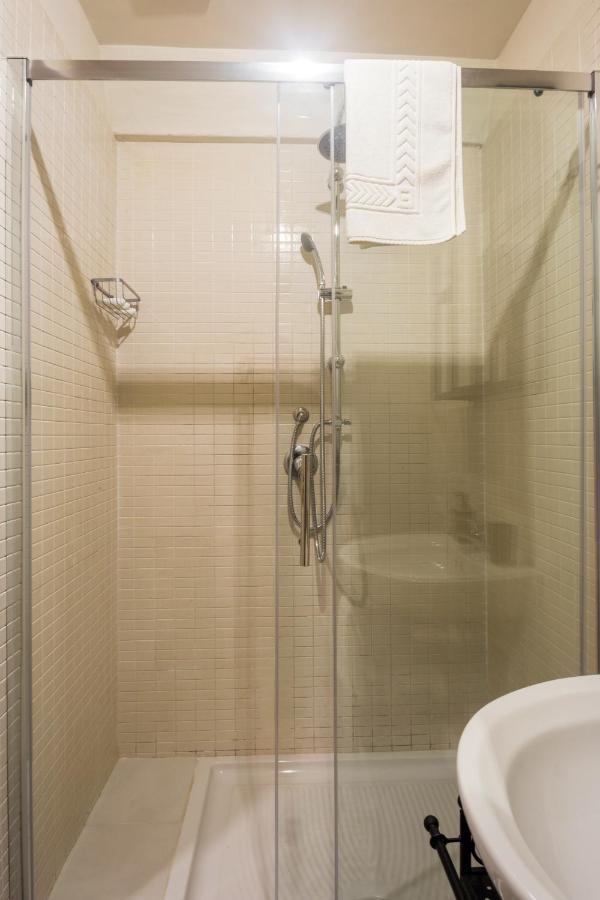Residenza Sforza Apartment 1 Napoli Esterno foto