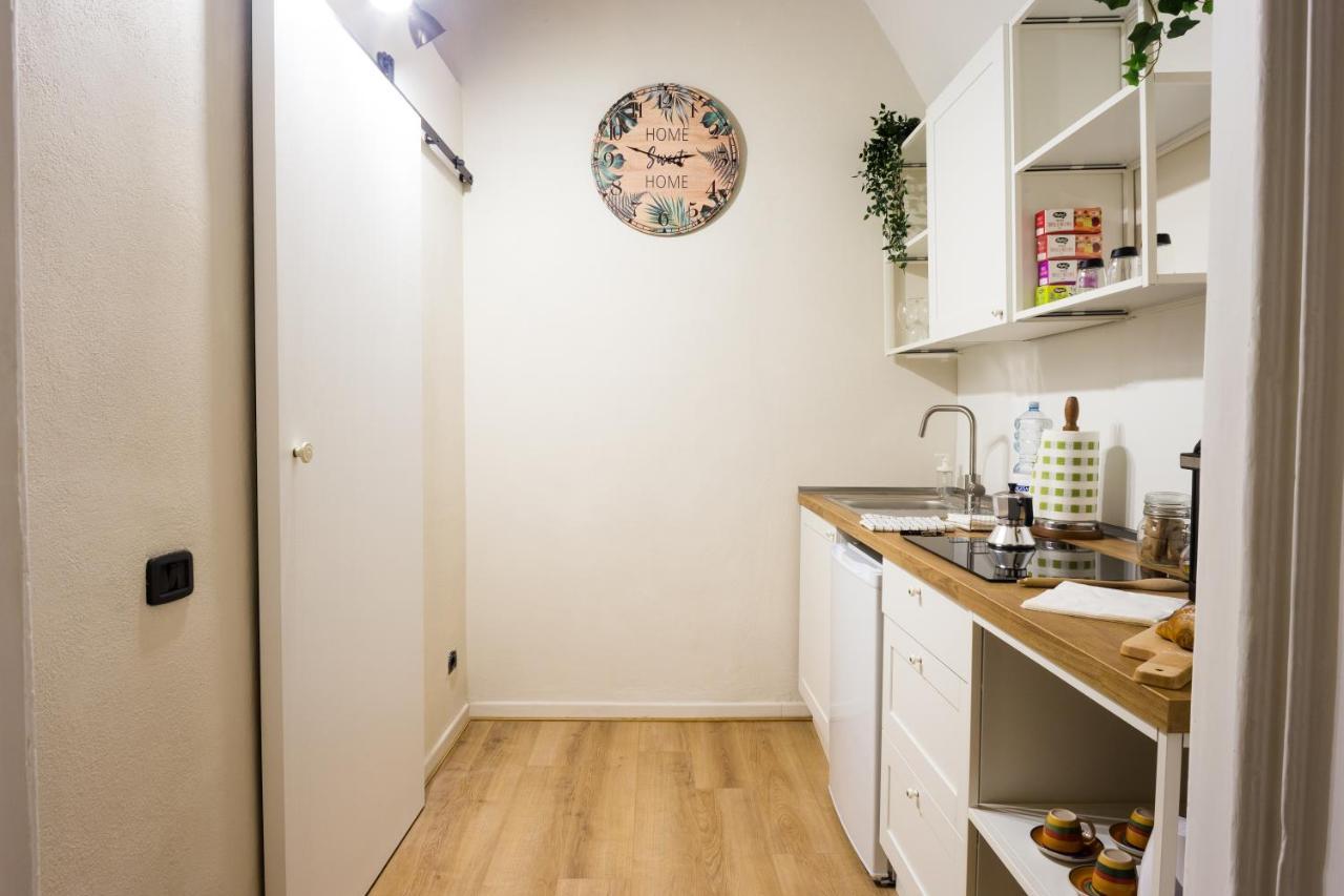 Residenza Sforza Apartment 1 Napoli Esterno foto